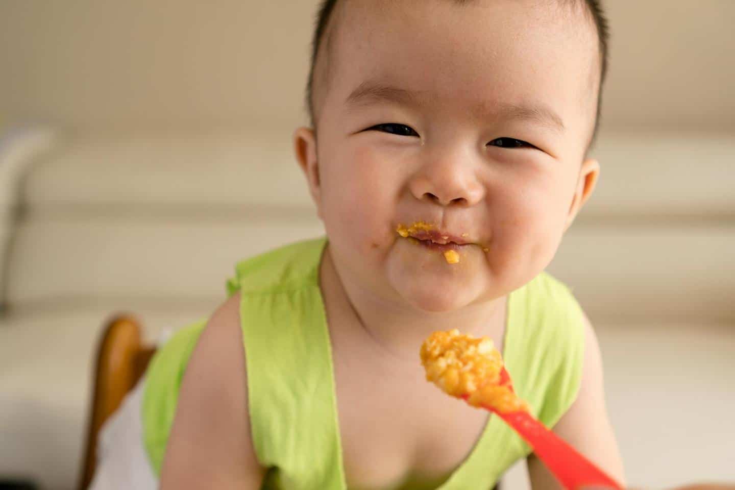 Introduction of fist Solid Food for Babies
